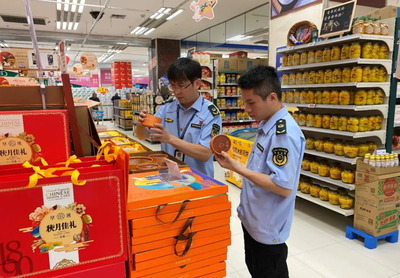 让您吃上“放心”月饼,青秀区开展月饼专项检查