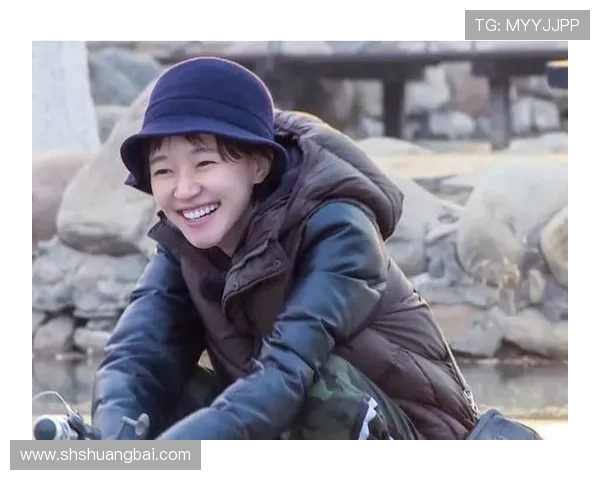 小泉彩bt主演新剧挑战多重身份展现演技魅力备受期待