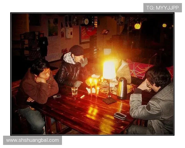 铁皮鼓豆瓣评分解析与电影改编背后的深层文化反思 铁皮鼓豆瓣评分解析与电影改编背后的深层文化反思